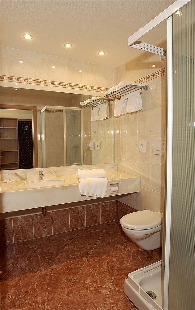 Hotel Brenner - Stop & Go Випитено Екстериор снимка