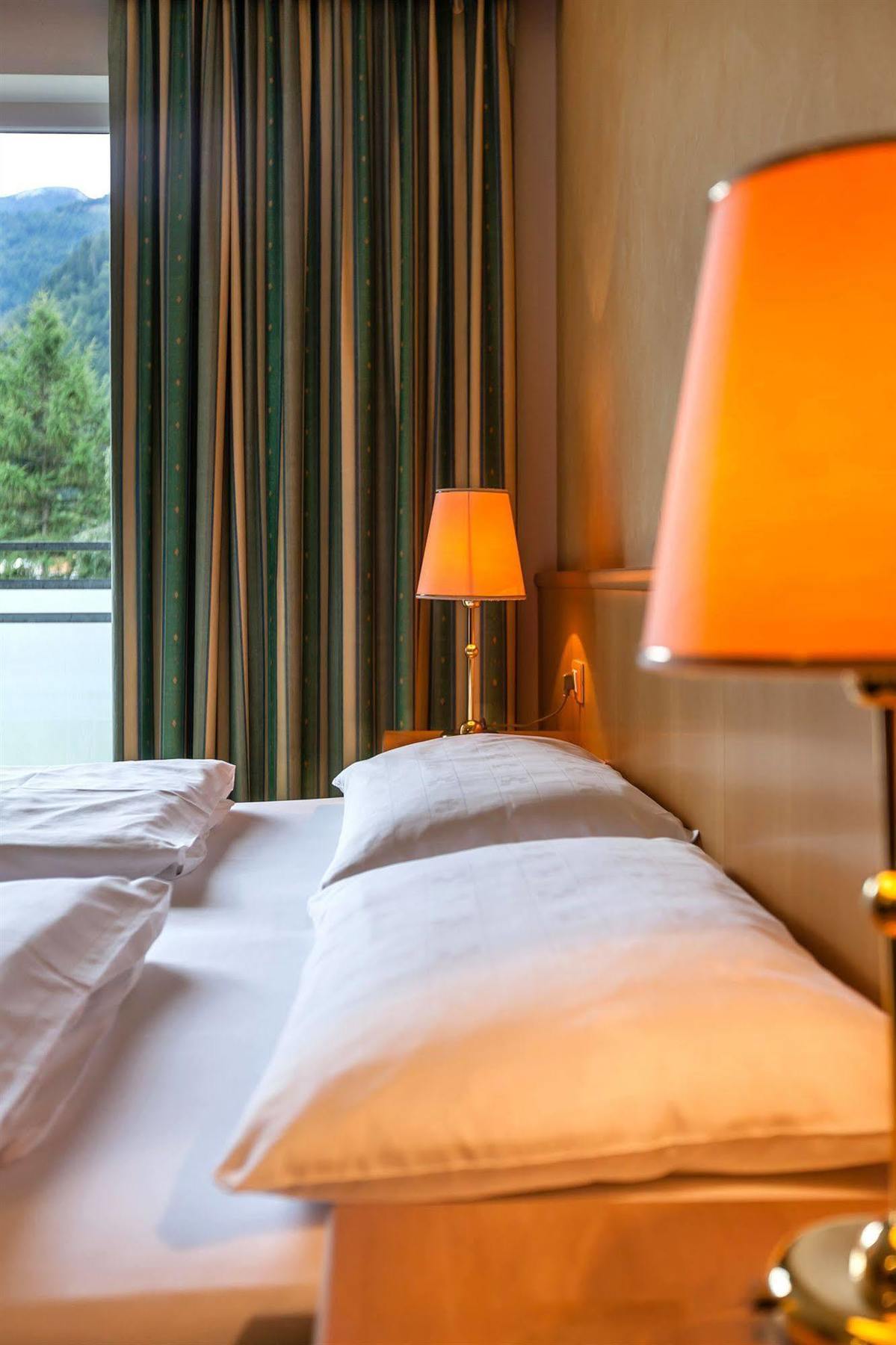 Hotel Brenner - Stop & Go Випитено Екстериор снимка